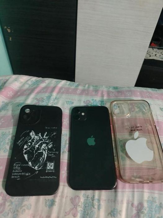 Vând iphone 12 pro max