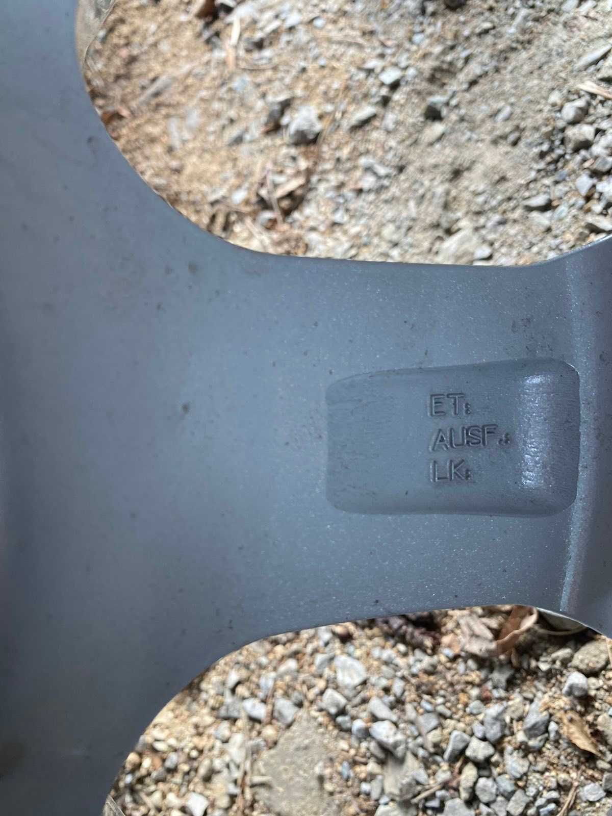 Зимни гуми NOKIAN 255/65 R17