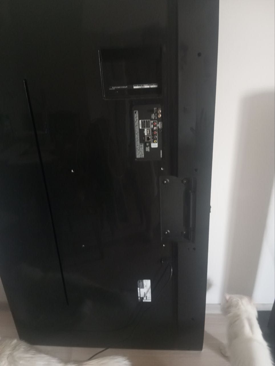 Телевизор 60 диагональ