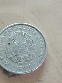 Vând moneda 15 bani 1975