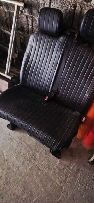 Banchetă Nissan Primastar încălzită + panou despărțitor portbagaj