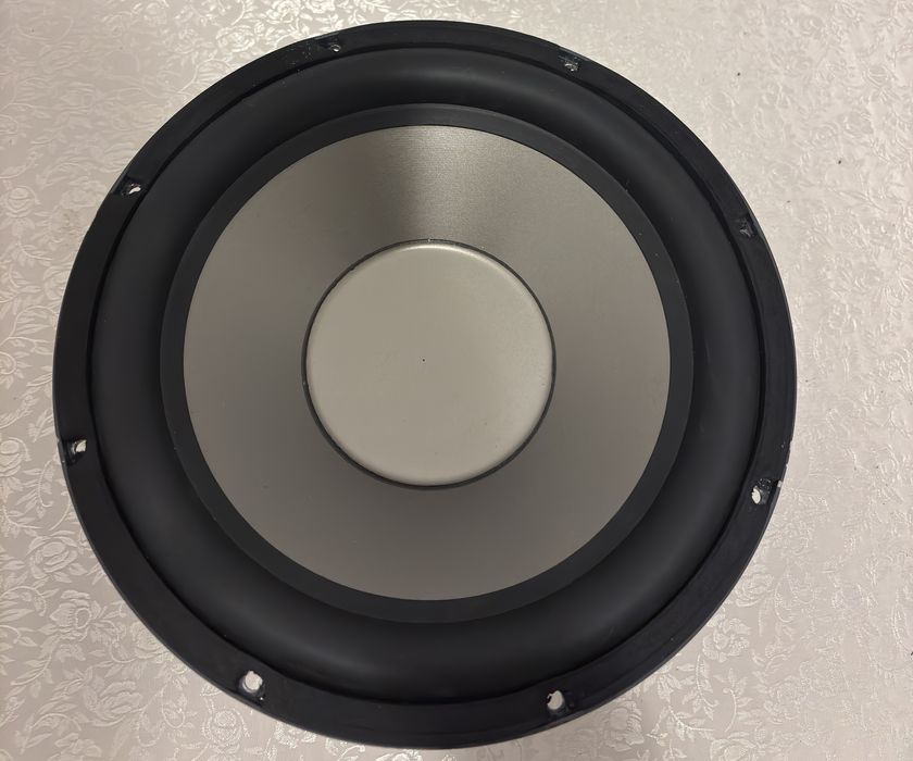 Vând difuzor/subwoofer helix p12w