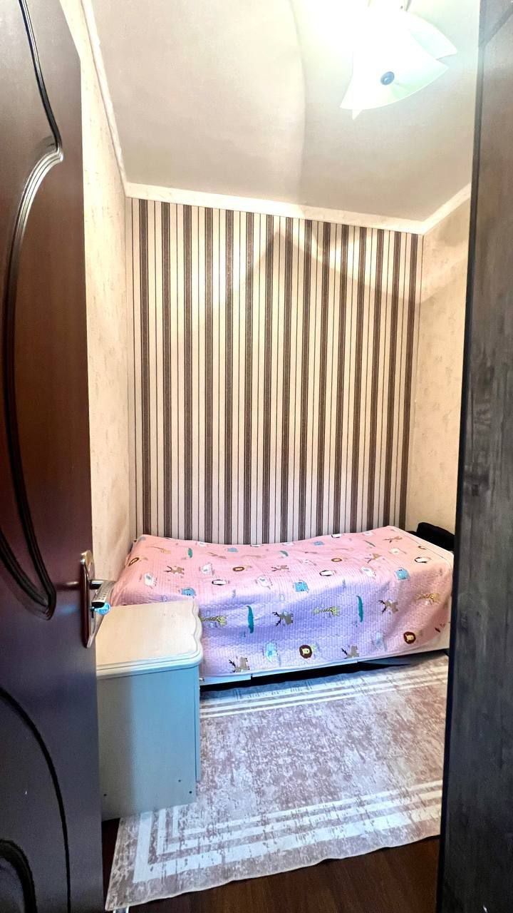 Продаётся квартира в Мирзо-Улугбекском районе 2в3/3/4