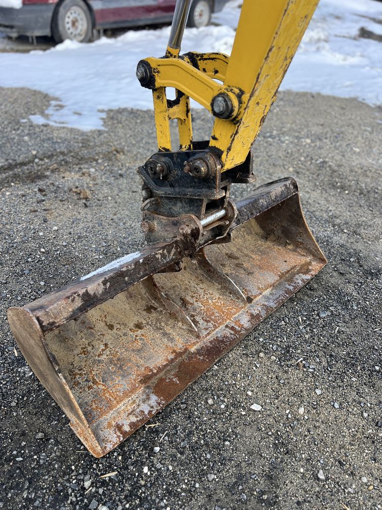 Мини багер Komatsu pc26mr-5 Перфектен 1217м.ч