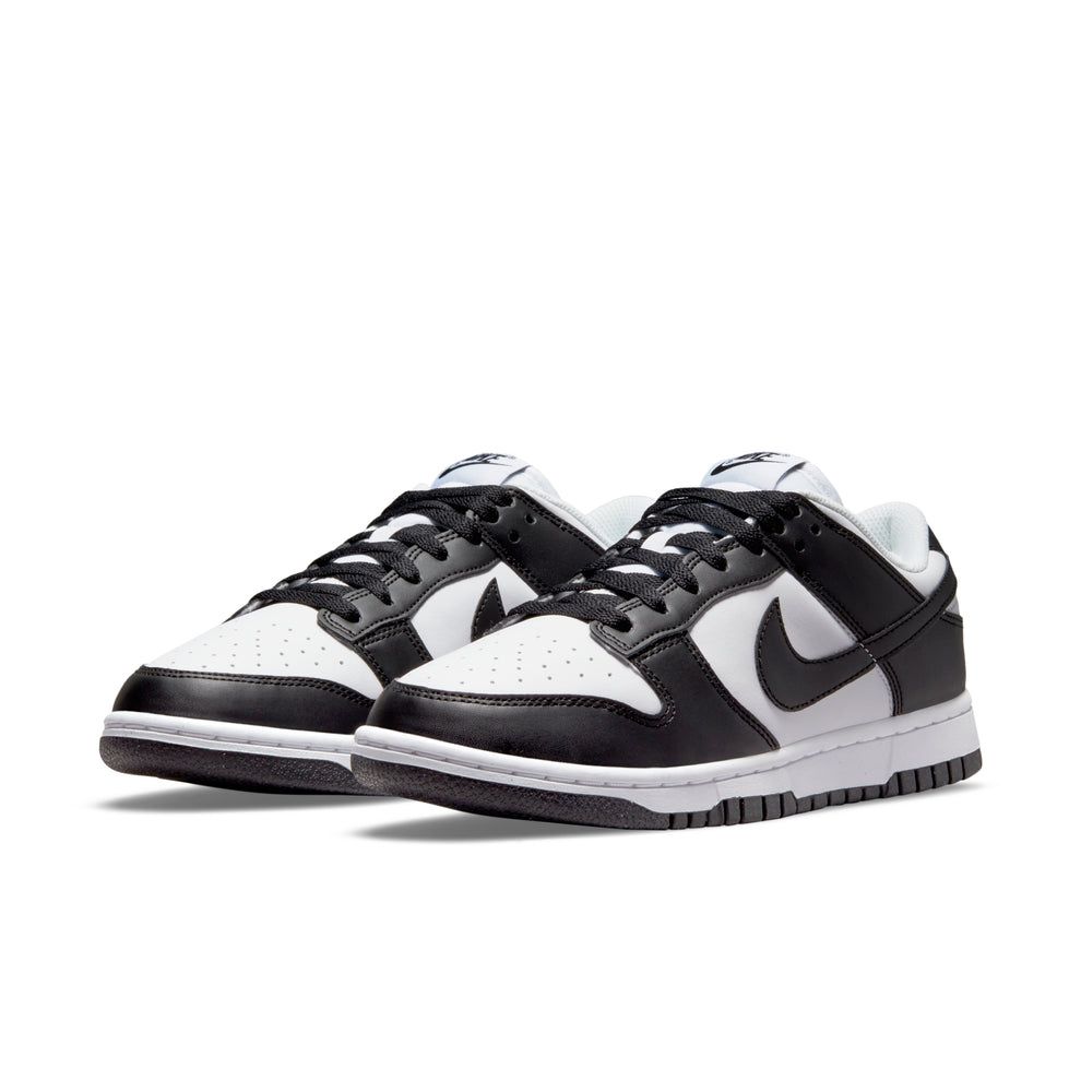 Nike dunk panda low