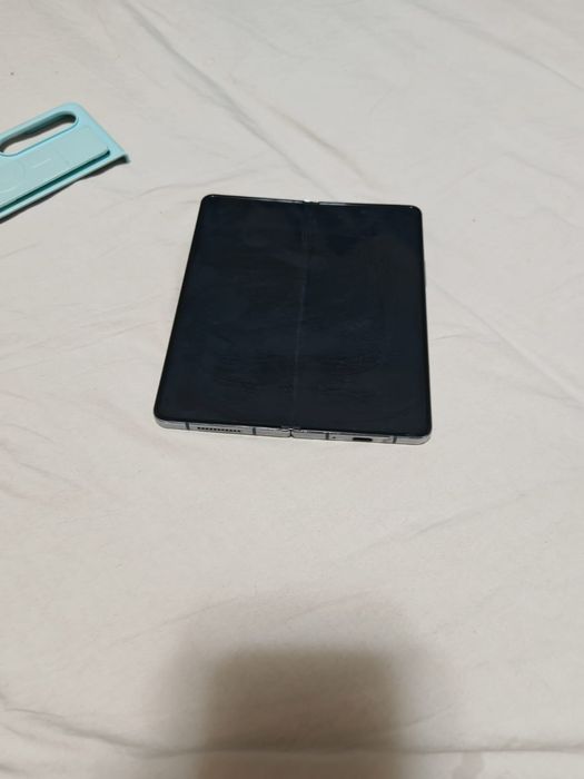 Samsung z fold 4