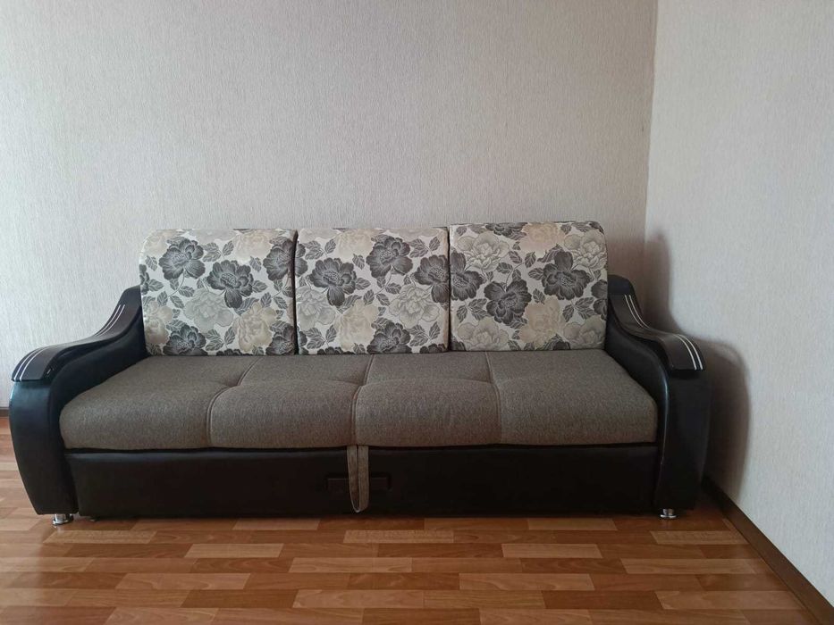 Продам диван раскладной