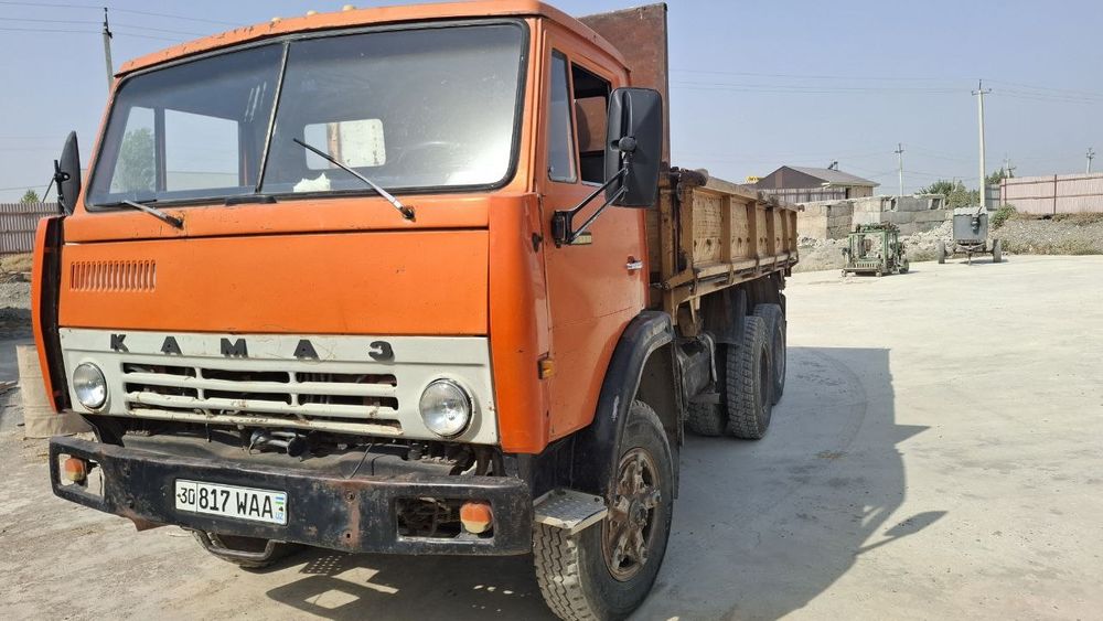 Kamaz 55102 soz holatda srochniga sotiladi