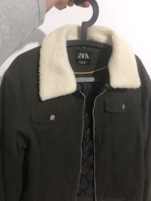 Geaca zara ca noua