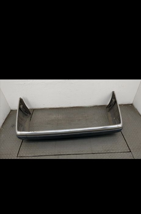 Задний бампер мерс 124