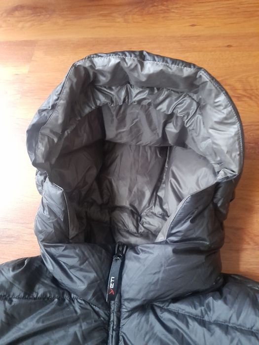 yeti дамско зимно яке L- XL размер.