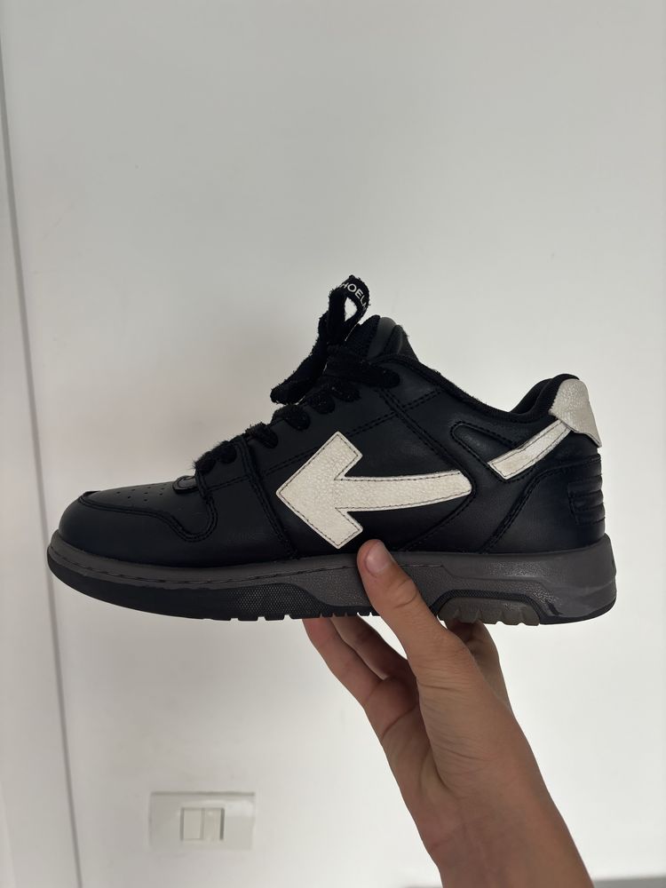 Off white out of office