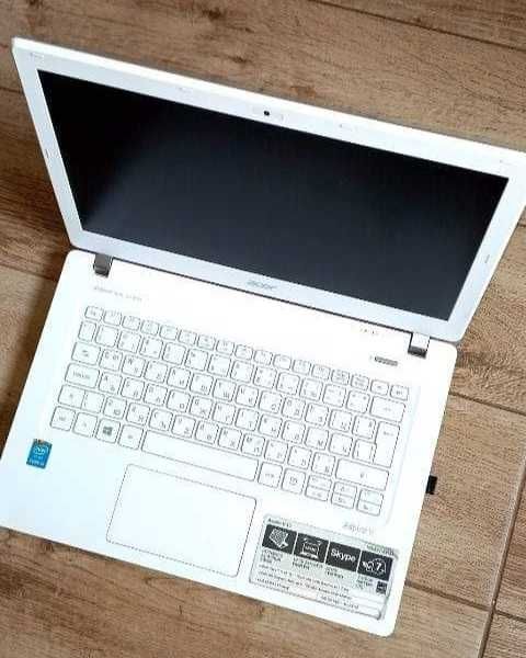 Лаптоп Acer Aspire V