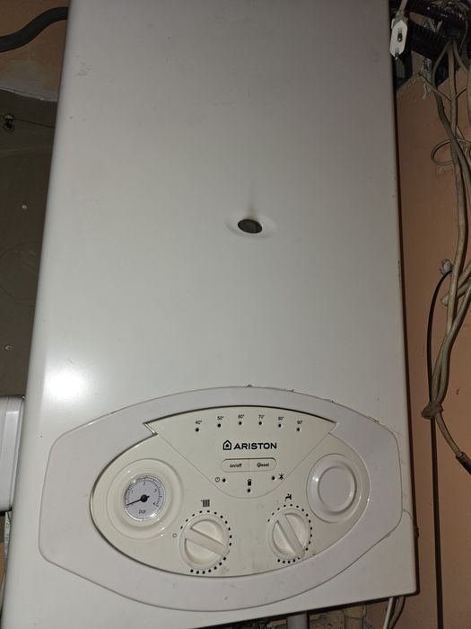 Centrala termica pe gaz ARISTON BS II 24