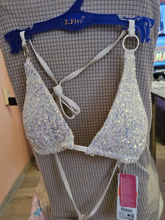 Бански комплект.