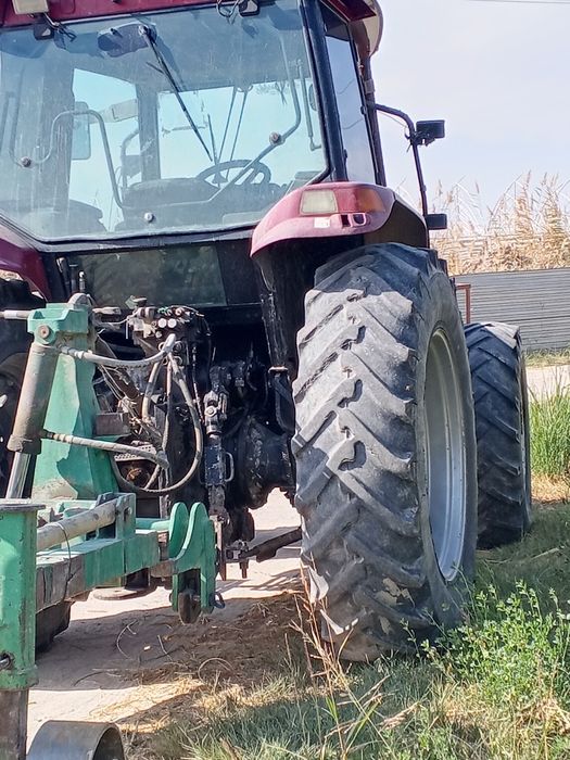 МХМ 140 трактор сотилади