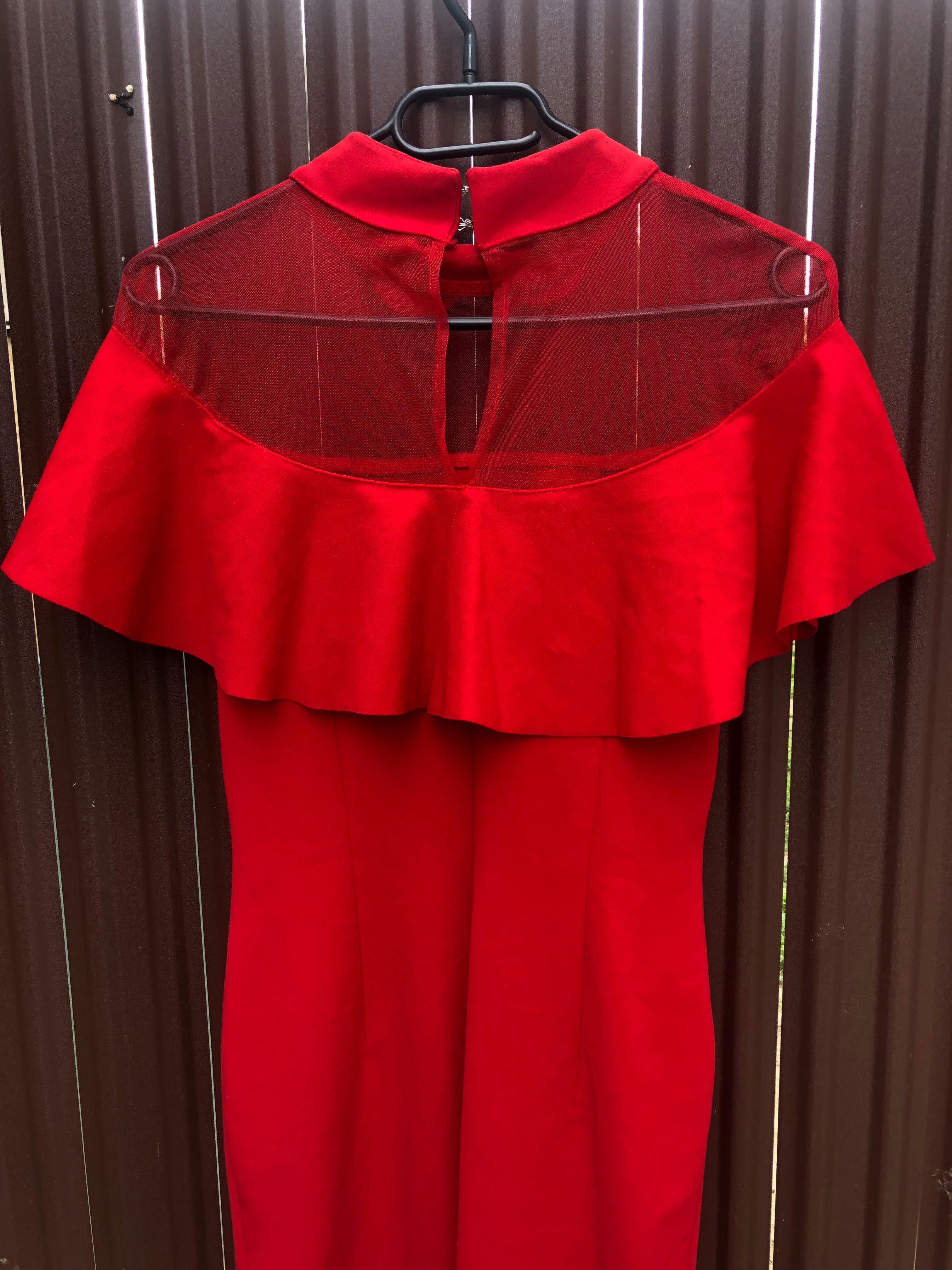 Rochie de zi roșie mărimea s-m