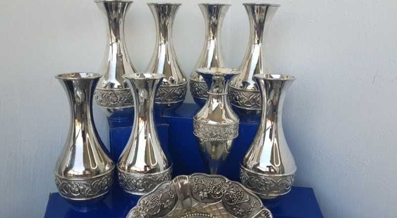 Метални вази. Старинен стил. Красиви!