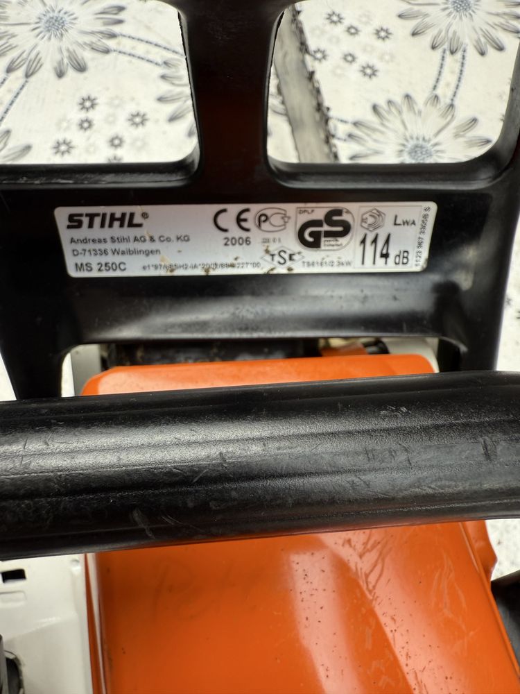 Бензинов верижен трион Stihl MS 250 С