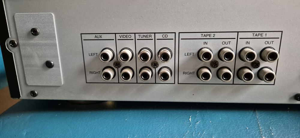 Интегриран усилвате Harman/Kardon HK620