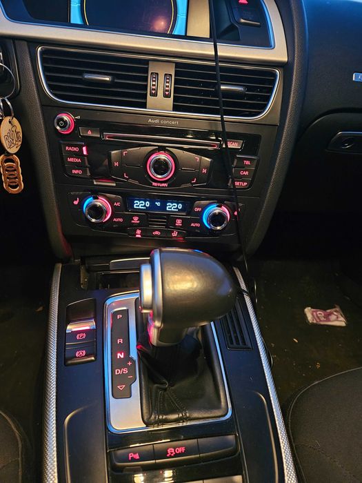 Se Vinde AUDI A5 AN 2015 165000KM