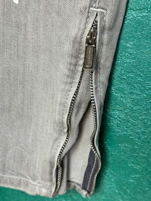 Blugi DSQUARED2 gri, mărimea 42 (S) cu fermoare argintii