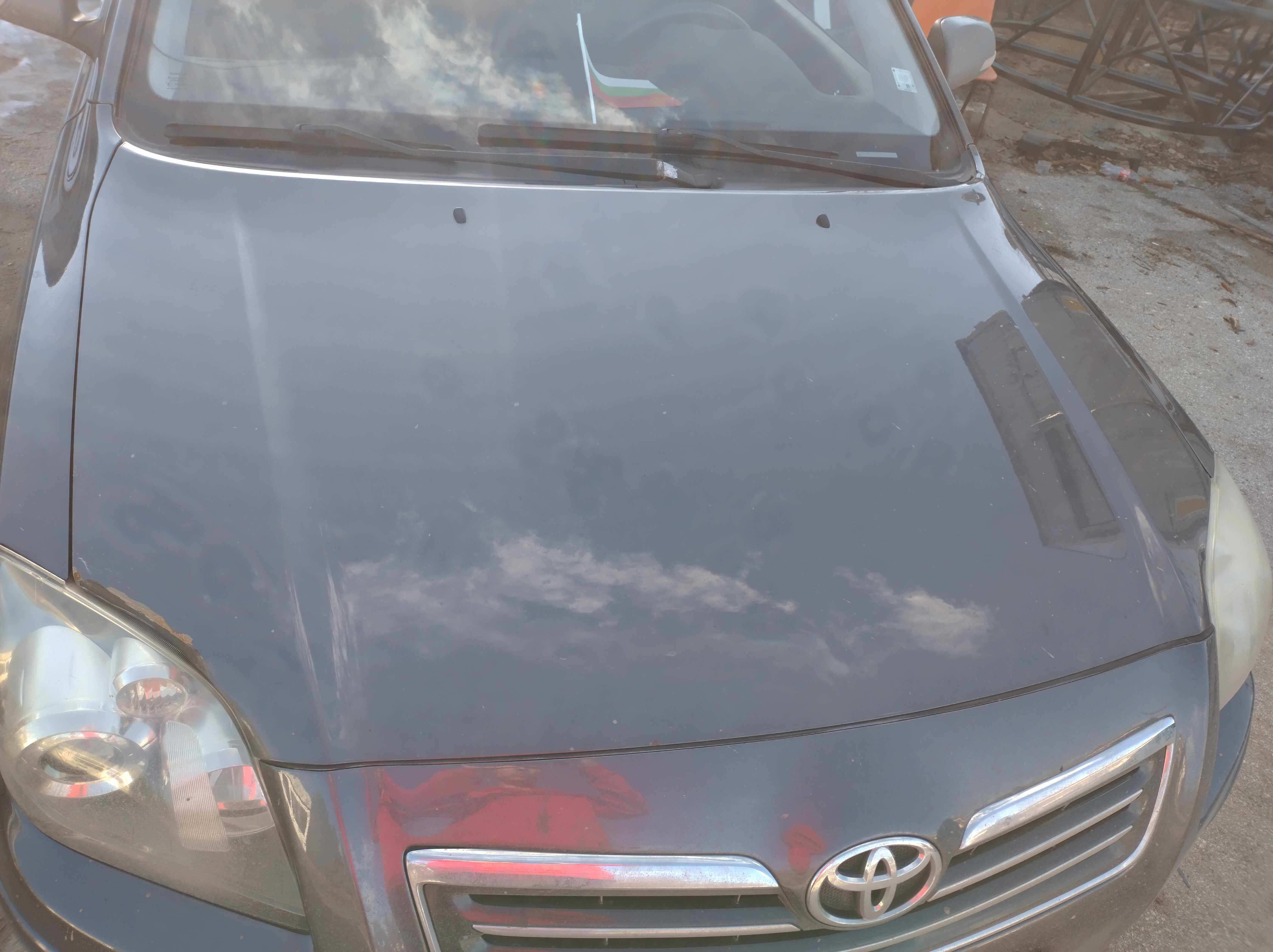 Капак за Toyota Avensis