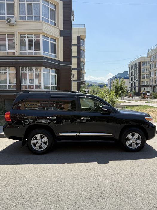 Аренда авто с водителем