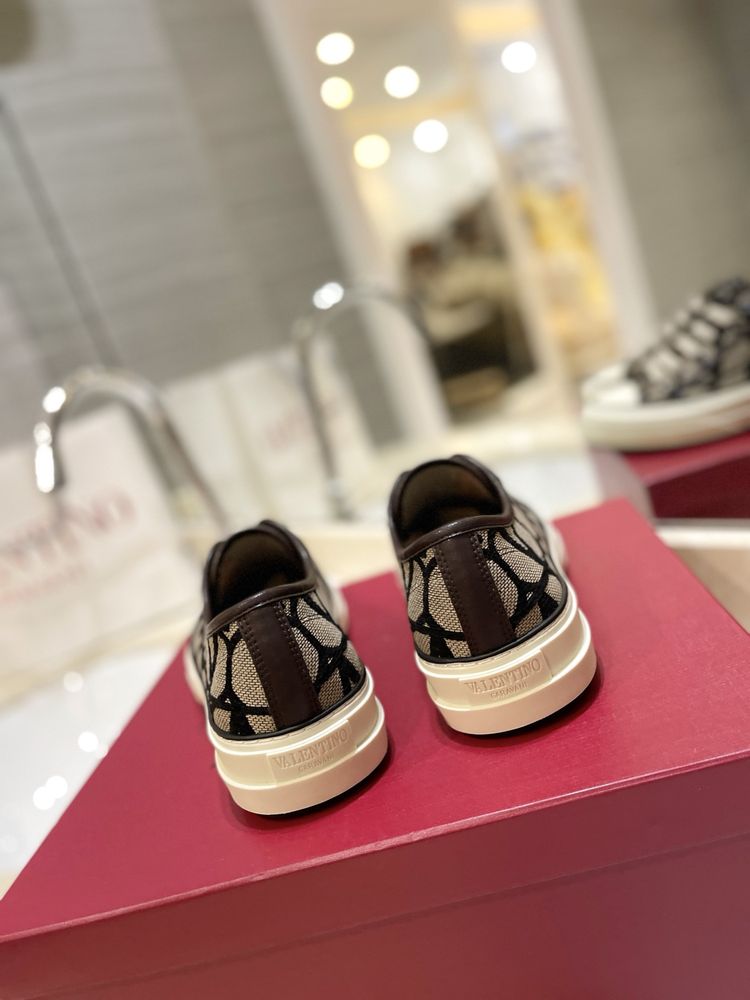 Adidasi Valentino 35-46
