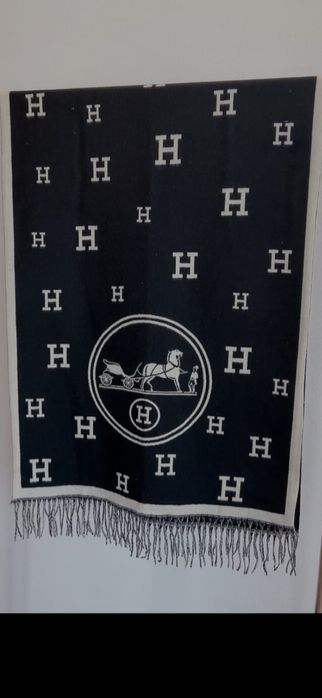 Fular Hermes, model 2026