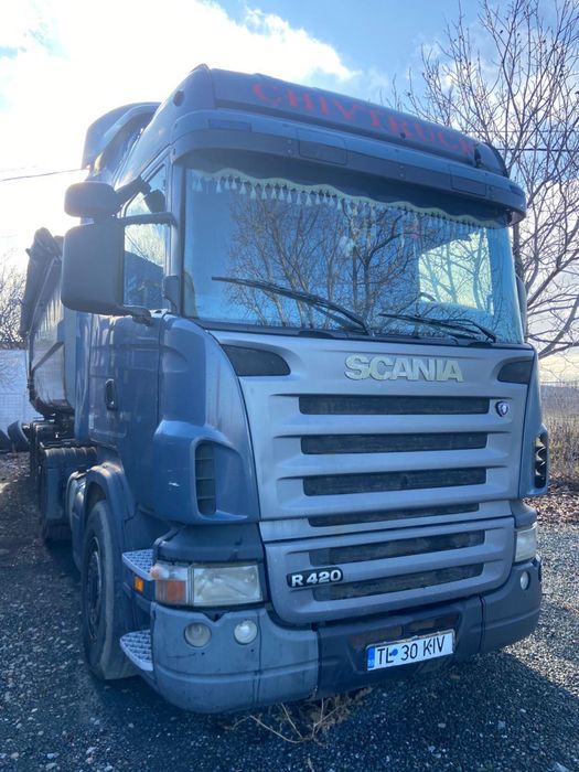 Scania impreuna cu semiremorca Schmitz