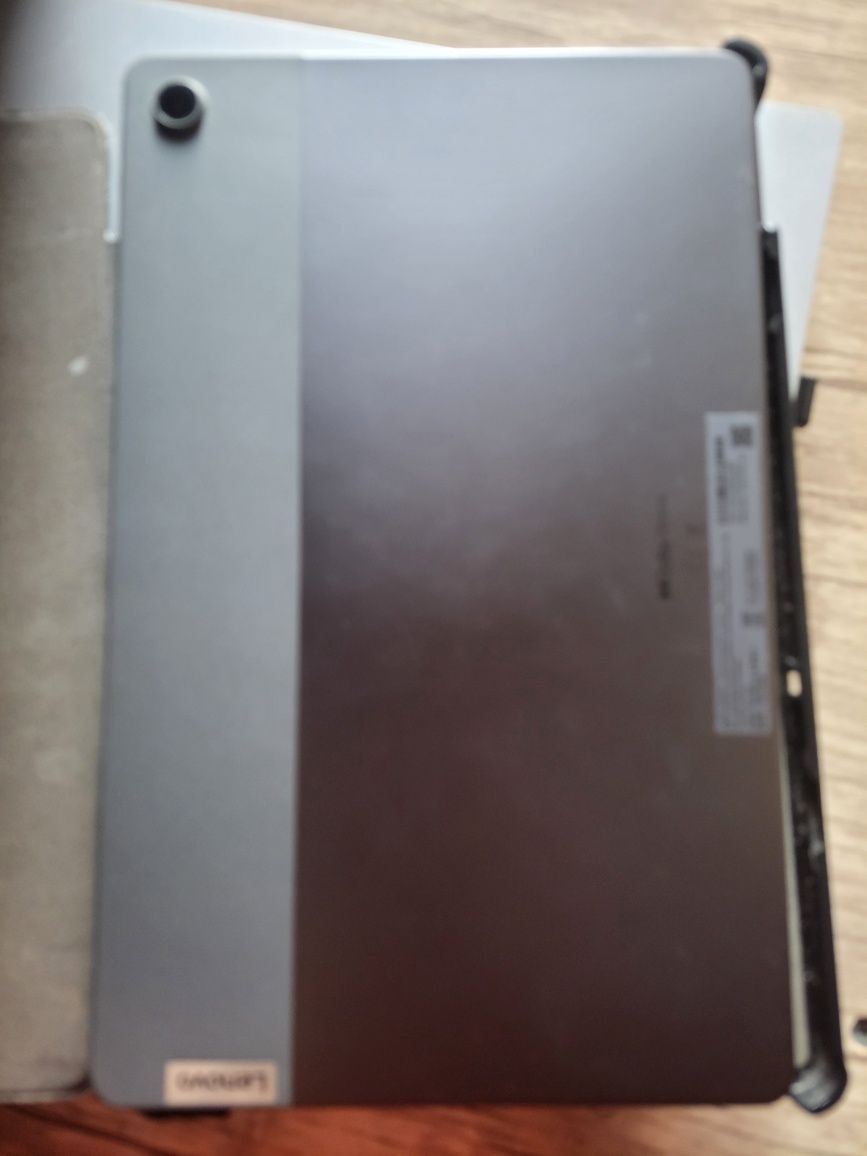 Lenovo Plansheti sotiladi xolati ideal.