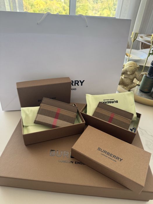 Портфейли и картхолдър burberry