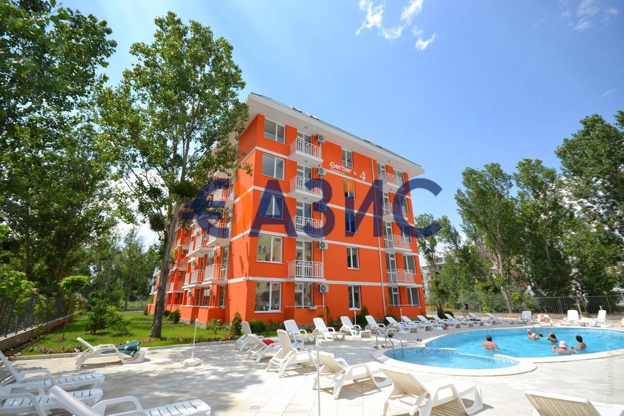 Продава се Двустаен апартамент в к.к. Слънчев бряг - 48 кв.м за 1219 €/кв.м - Снимка #9