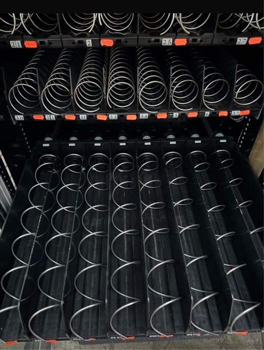 2 Automate la SUPER PRET sunati la numar