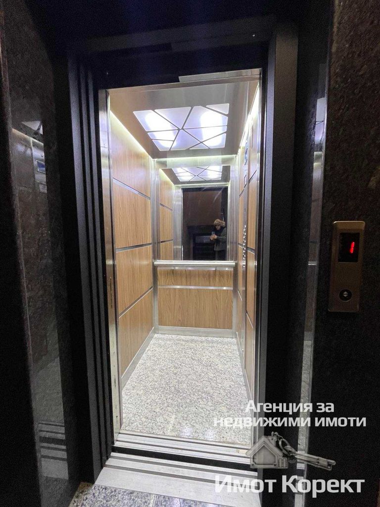 Продава се Двустаен апартамент в Пловдив, Съдийски - 70 кв.м за 2215 €/кв.м - Снимка #6