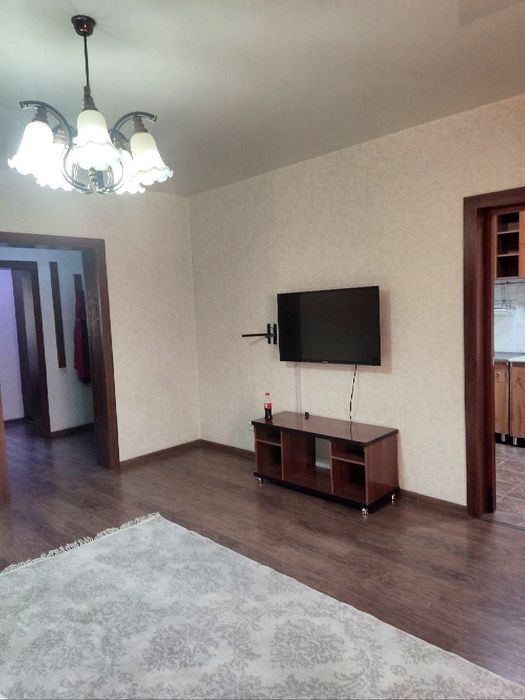 3-комнатная квартира на ул. Бобура (Яккасарайский РОВД)..