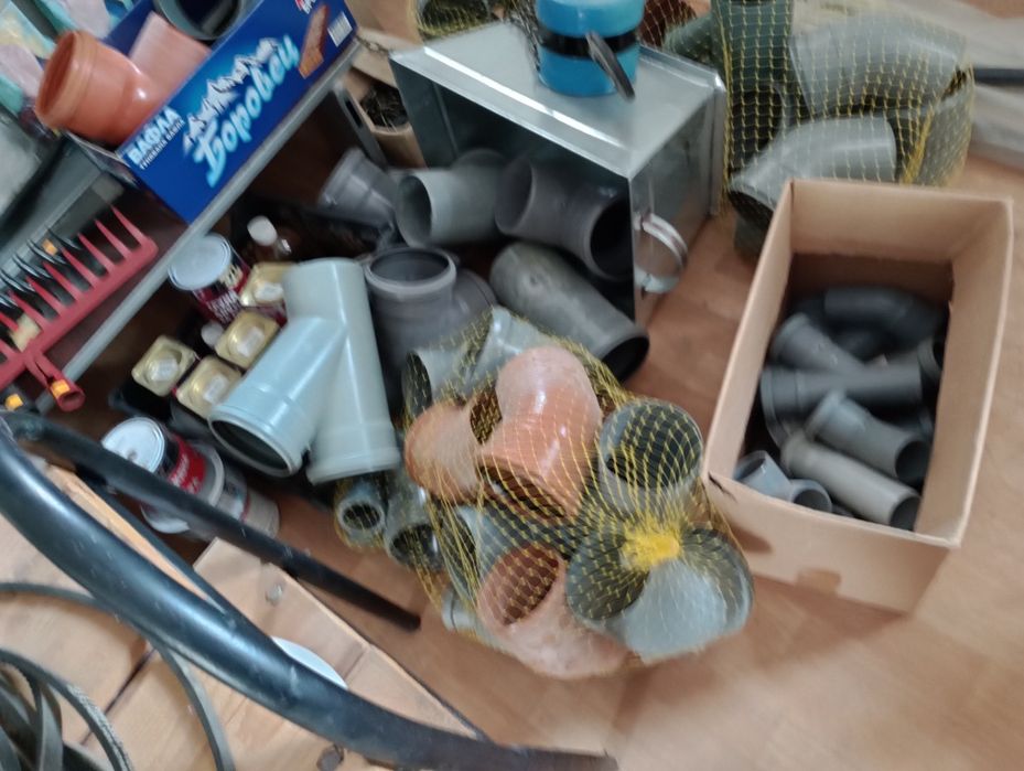 Шевни машини , платове, водопроводни фитинги , тръби ,железария