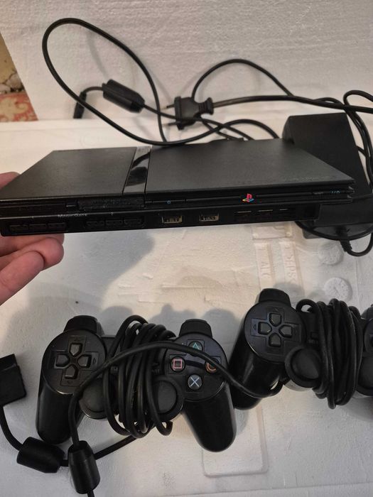 Sony Playstation 2  PS2  cu 2 manete/joystick