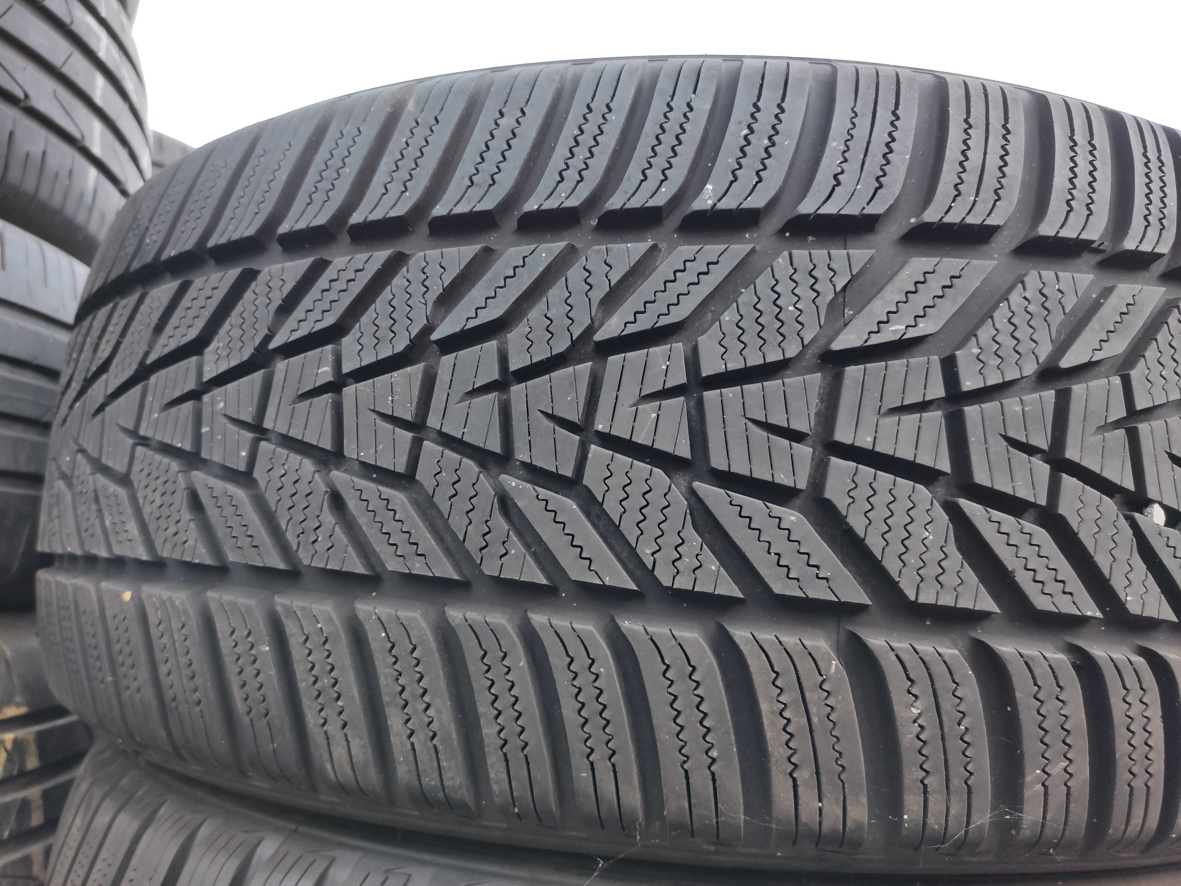 2бр Като нови зимни гуми 245 45 19 - Hankook