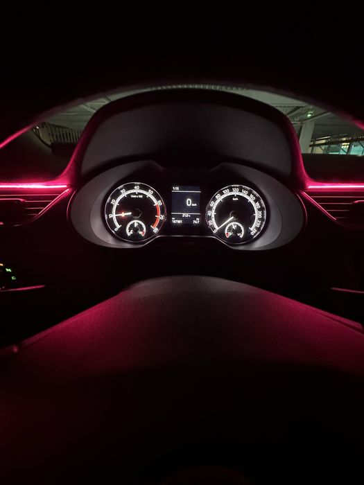 Skoda Octavia 3 facelit 2019 piele maro