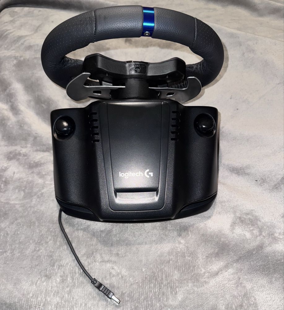 Logitech G29 Driving Force (PlayStation)