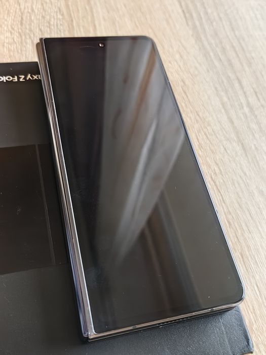 Samsung Z fold 5 12/256