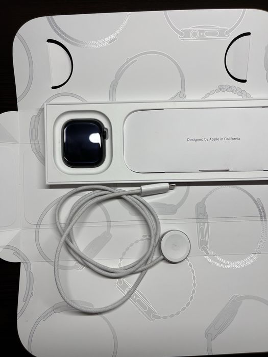 Apple watch s10 + 2 верижки