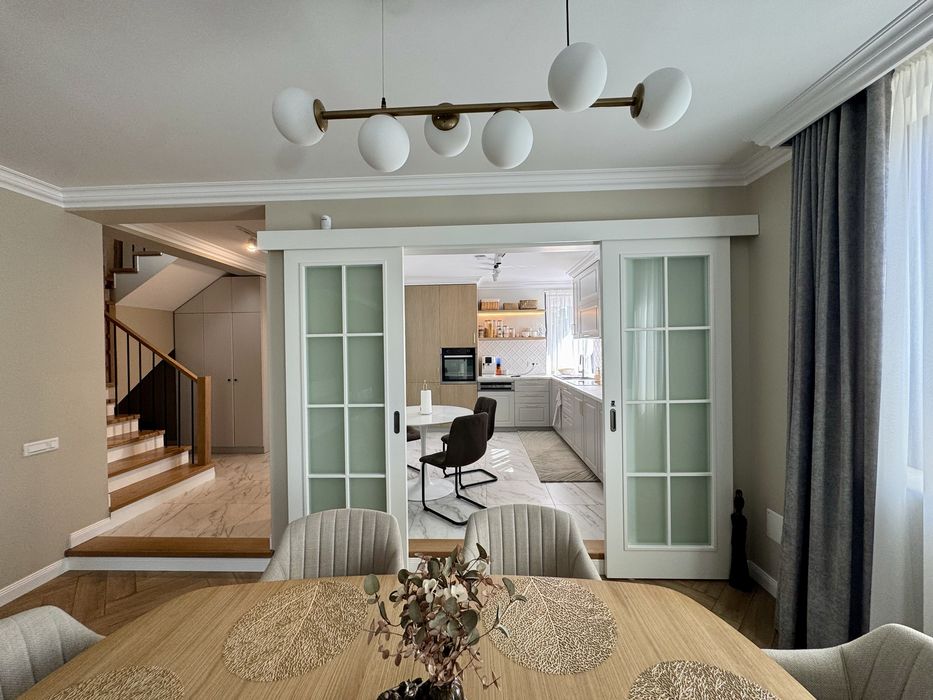 Vand casa noua la cheie 2024 in oras- Gara Veche