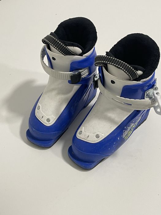 Ski VOLKL 80 cm si clapari marimea 27-28