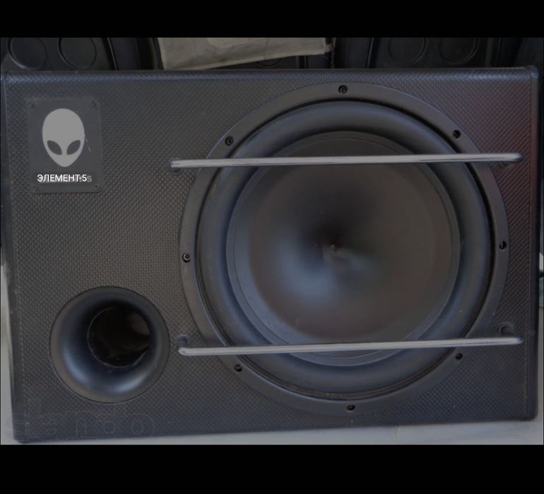 Сабвуфер element 5