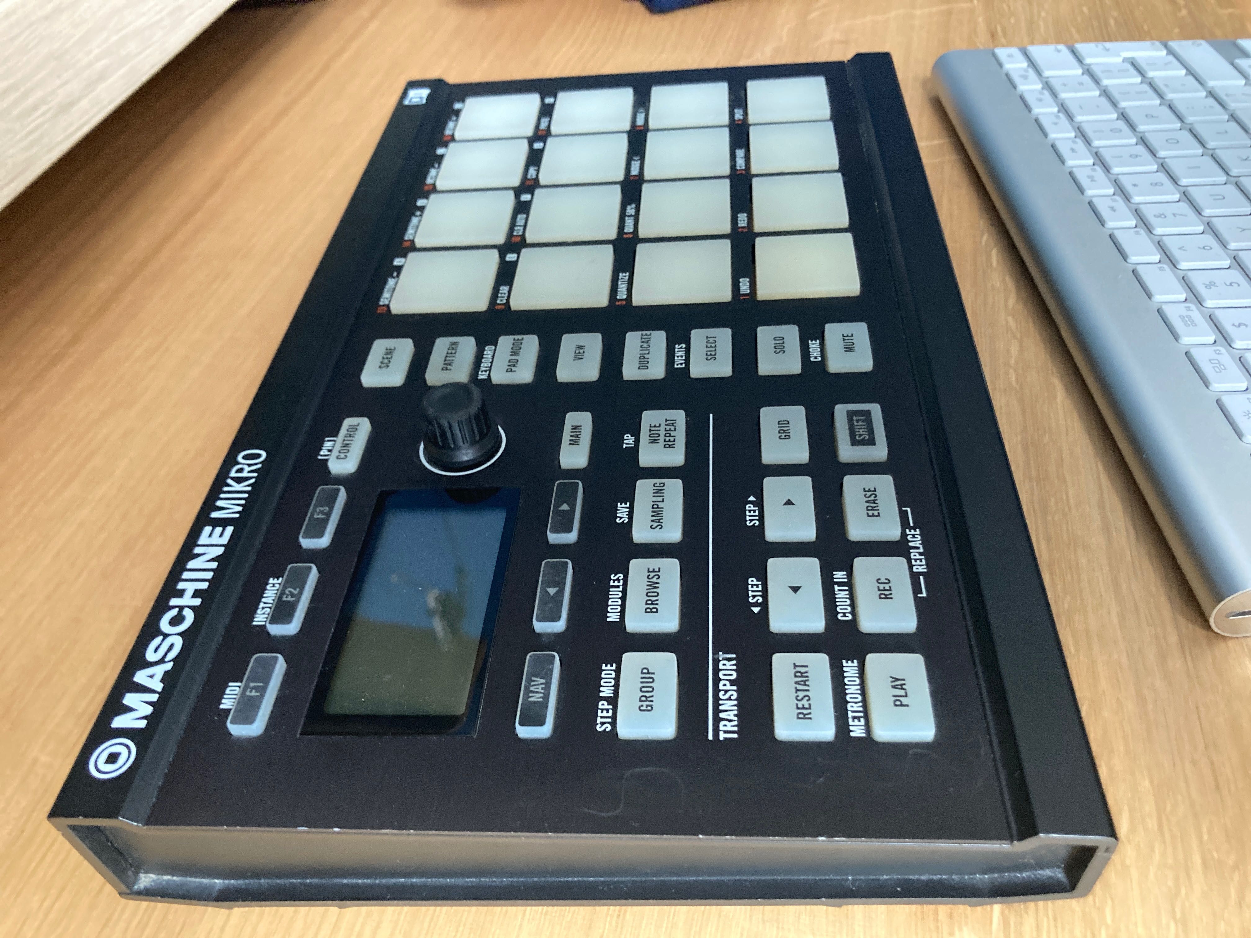 Maschine Micro Mk2 BLACK