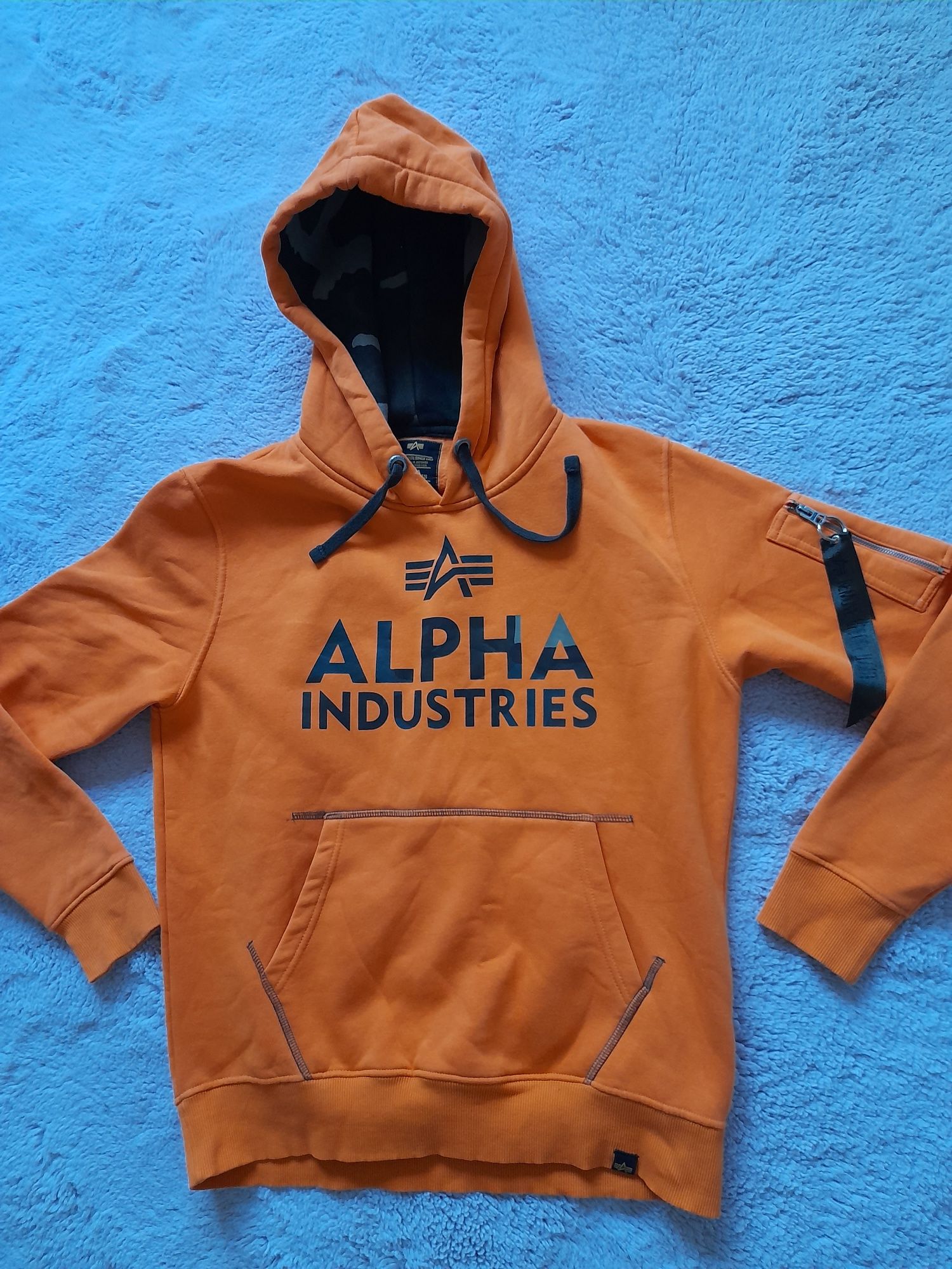 Alpha industries мъжки суичър M размер.