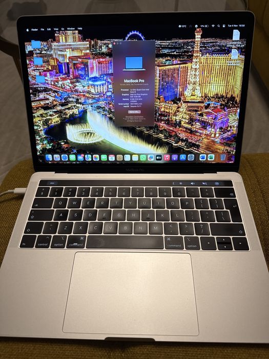 Vand mscbook pro 2019 touchbar i5 sau schimb cu procesor 5800x3D